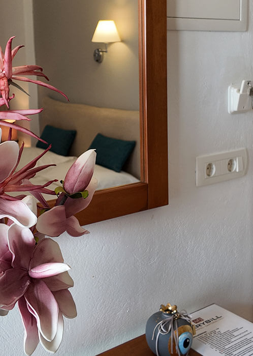 Mary Bill Hotel Santorini