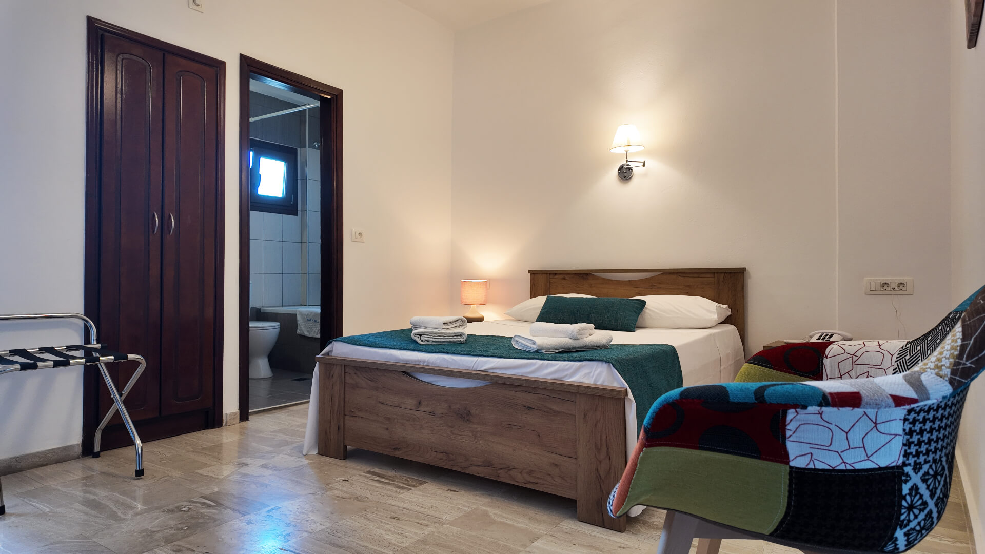 Mary Bill Hotel Santorini