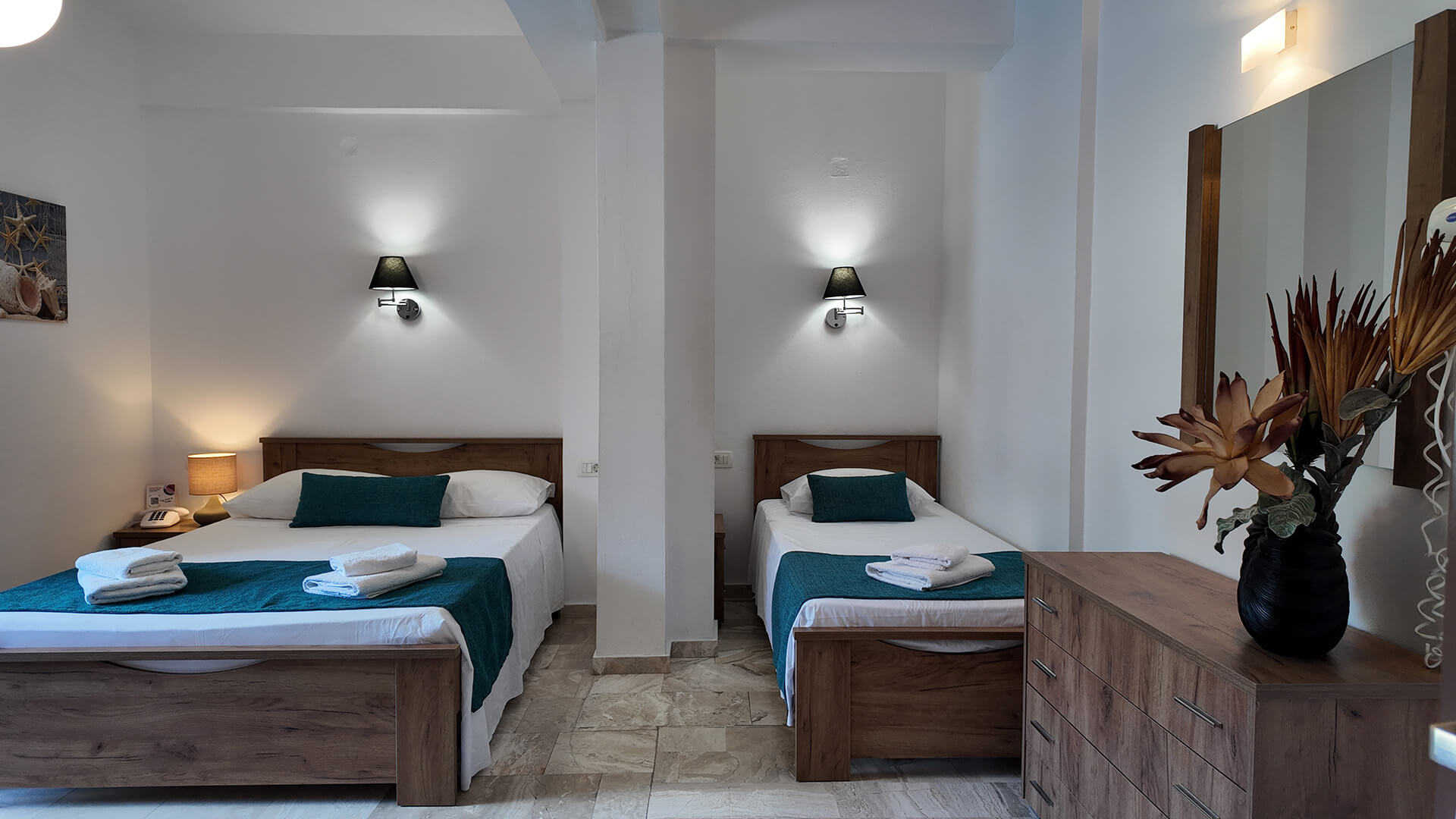 Mary Bill Hotel Santorini