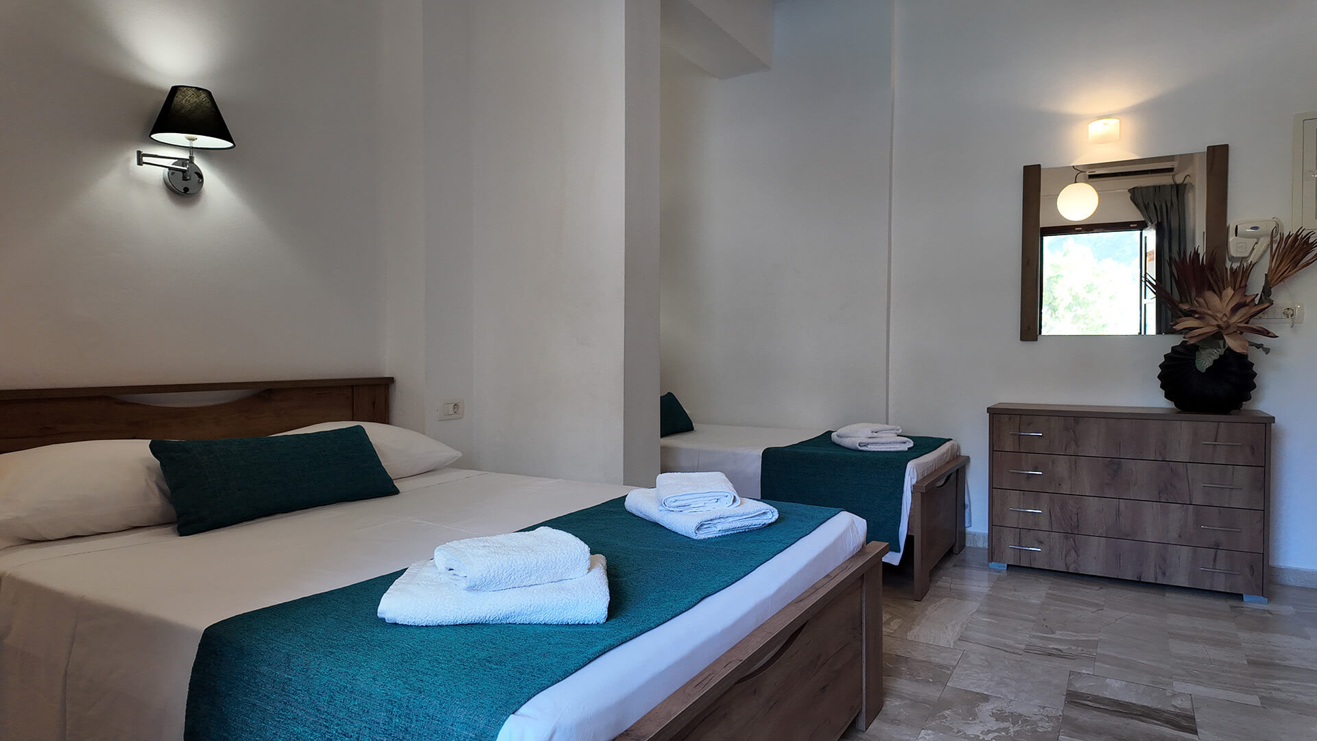 Mary Bill Hotel Santorini