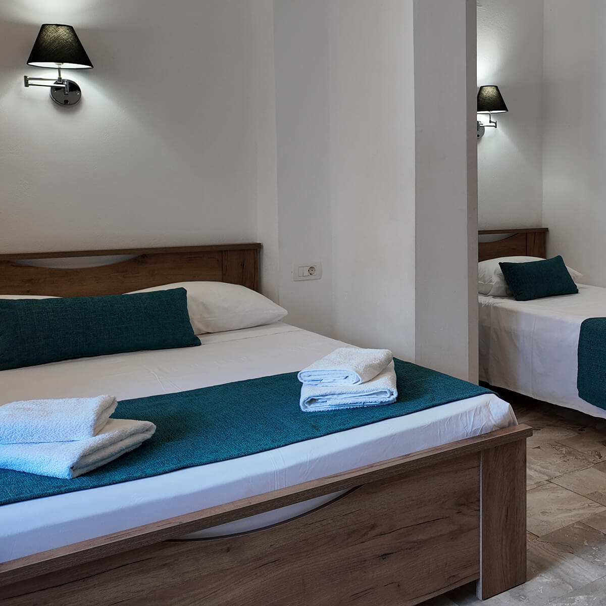 Mary Bill Hotel Santorini - Triple Rooms