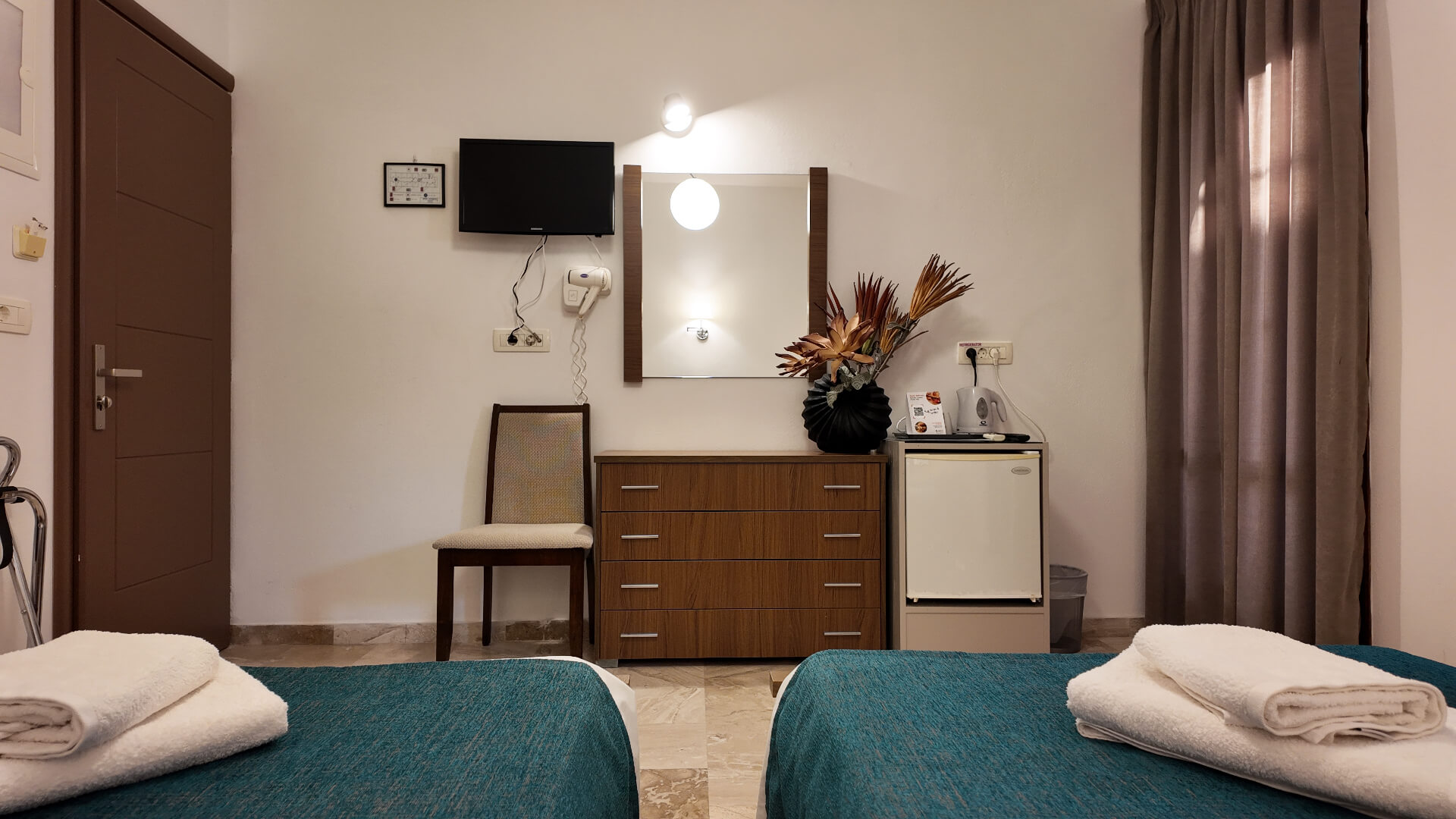 Mary Bill Hotel Santorini